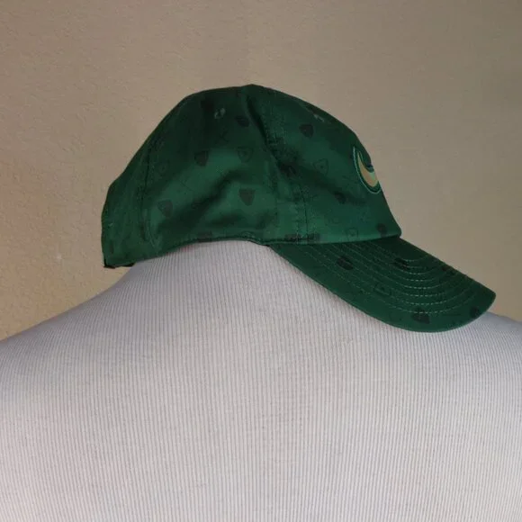RARE NIKE Golf Heritage 86 hat cap green with black golf clubs print like new! - Picture 3 of 6